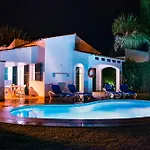 Apartchalet Elvira. E Hébergement de vacances *